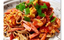 西红柿炒荞麦面