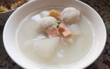 白萝卜干贝汤