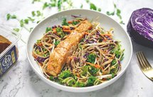 减脂增肌适用 ：烤三文鱼配荞麦面沙拉