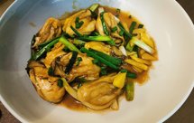 不会大出水的姜葱炒生蚝