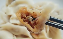 海蛎子（牡蛎）、鲜肉萝卜丝馅饺子