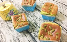 大麦若叶南瓜籽小蛋糕