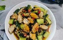 黄瓜拌海虹