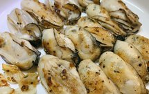 煮饭婆秒变星厨，蒜香黑椒煎生蚝