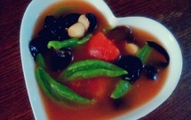 色美味更美的鲜贝柳叶面（含菠菜汁和面却久煮不变色的窍门）