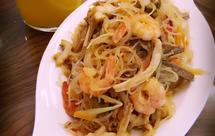 咖喱海鲜炒米粉