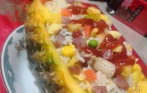 鲜贝红肠菠萝饭