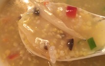 小米糯米海鲜粥