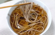 日式热荞麦面/日式柴鱼昆布高汤