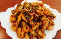 蒜香椒盐河虾