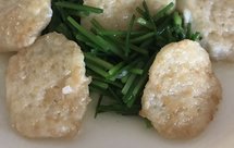 独创韭苔炒鲜贝饼