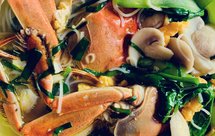 螃蟹汤米线(大闸蟹)