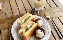 牛油果蟹肉三明治+牛油果奶昔