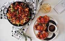 一蟹两吃-蒸大闸蟹/香辣烤大闸蟹——松下NU-JK200W多功能蒸烤一体机