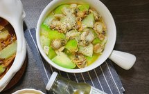 柠檬酸汤丝瓜炒扇贝