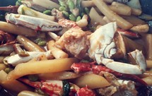 妈妈的拿手好菜——梭子蟹炒年糕毛豆(附梭子蟹处理视频)