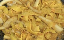 蟹黄（咸蛋黄）海鲜菇豆腐汤/快手低热量汤！