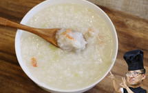 彼得海鲜-暖心暖胃之生姜帝王蟹肉粥