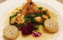 蘑菇蒸虾佐鲜贝