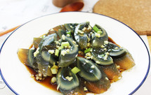 快手凉菜--生姜末松花蛋