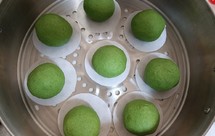 自制艾草青团，咸蛋肉松馅