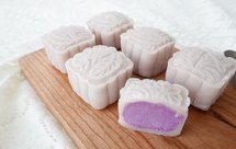 仙气椰奶紫薯冰皮月饼