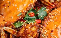 肉肥膏鲜，油香溢唇的香辣梭子蟹