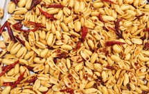 超香的下酒菜麻辣花生米