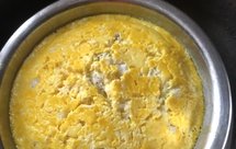 吃不腻的粥配-鸭蛋瘦肉煲