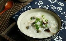 皮蛋瘦肉粥的做法