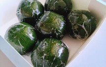 咸蛋黄肉松艾草团 青团