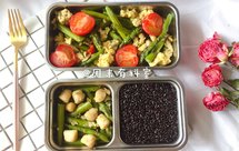 30天减脂餐第16天:草莓香蕉燕麦/黑米芦笋鲜贝/里脊芋头