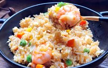 好吃到爆的虾油虾仁咸蛋炒饭