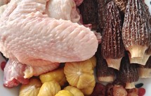 羊肚菌板栗鸡汤