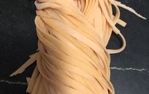 自制咸鸭蛋清面条