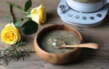 百合绿豆汤【6月养生壶食谱】