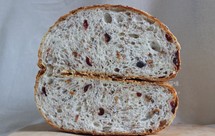 『亚麻籽蔓越莓欧包—铸铁锅』