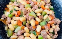 营养又健康黄豆炒肉丁