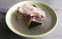 利水神器猪骨薏米冬瓜汤