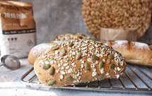 100%全麦面包，健康，低脂，最重要的是还很好吃！