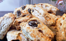 消耗淡奶油－葡萄干司康