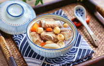 海底椰莲子排骨汤