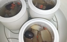 生津止渴的橄榄肉糜炖汤