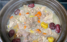 冬天最爱喝的板栗鸡汤！