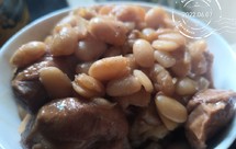 芸豆炖蹄膀