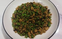 下饭神器-橄榄菜豆角肉末