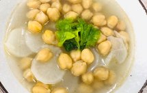 纯素美食｜鹰嘴豆白萝卜汤