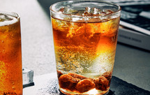 鲶鱼咖啡机-话梅冰美式