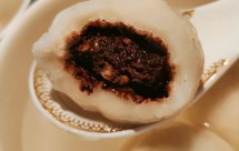 摇元宵(巧克力榛子内馅)