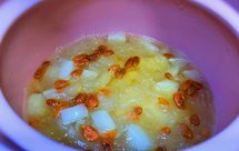 懒人冰糖雪梨银耳祛火汤,内附银耳挑法和快速出胶小妙招